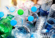 Auchan oferă 0,5 lei sub forma de voucher pentru fiecare recipient PET sau de aluminiu (tip doza) reciclat. Lanțul de magazine acceptă maxim 200 de ambalaje reciclate zilnic de fiecare persoană