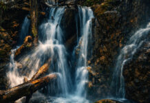 Cascadele Tamina vor fi modernizate: poduri suspendate și trasee turistice noi în masivul Piatra Mare